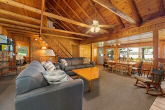 Building Photo - 19899 Skunk Hollow Dr