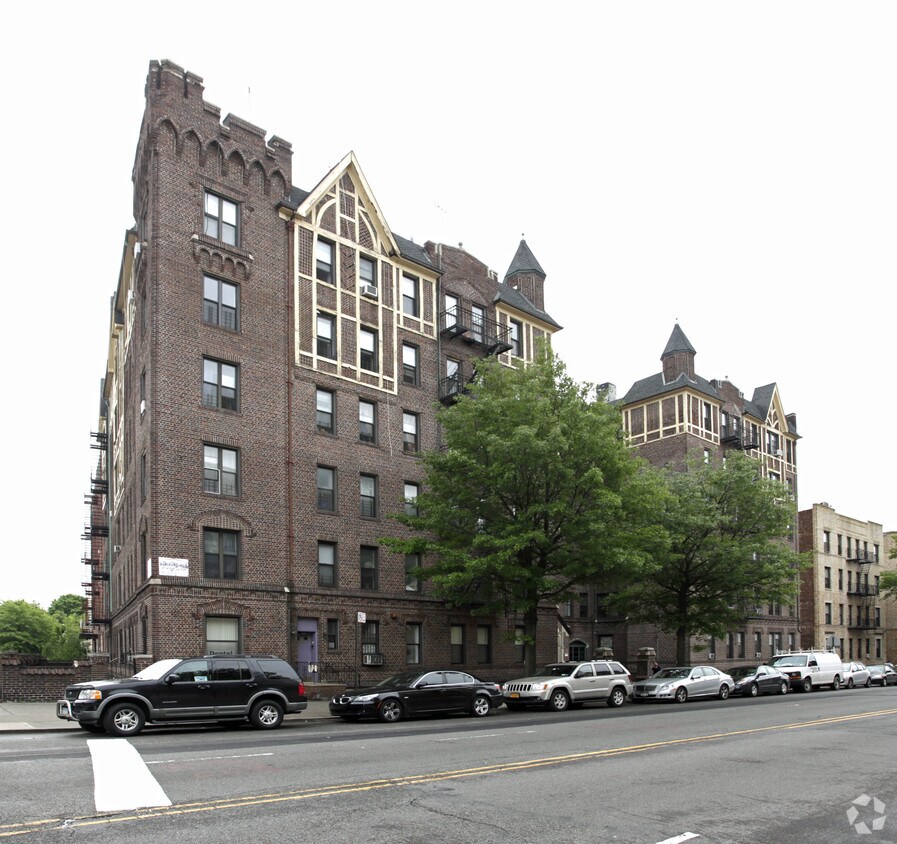 7101 4th Ave, Brooklyn, NY 11209 Apartments Brooklyn, NY