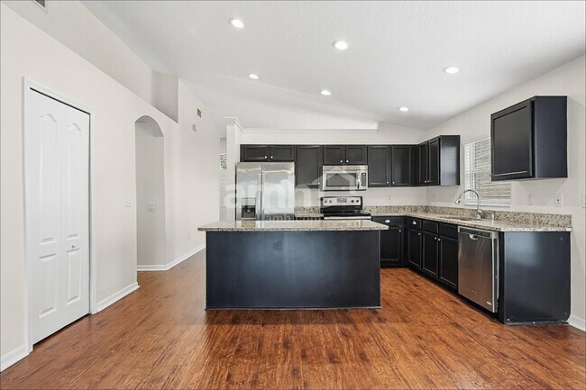 Building Photo - 1002 Cristelle Jean Dr