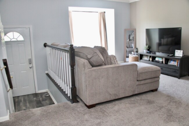 Foto del edificio - 13017 Silver Maple Ct