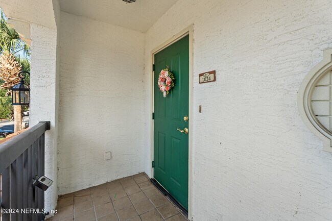 Foto del edificio - 9745 Touchton Rd