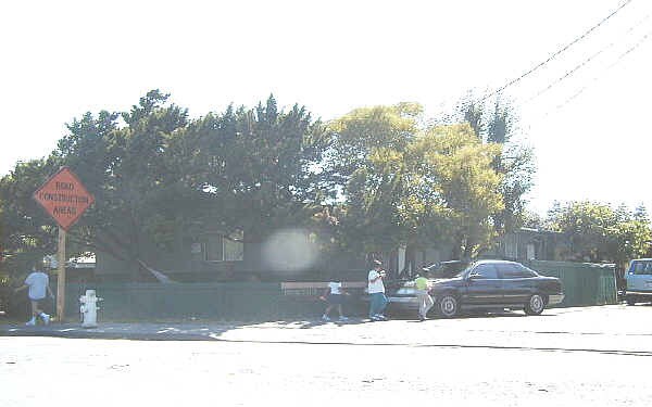 Building Photo - 2519 Corby Ave