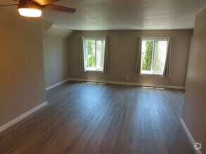 Building Photo - 3550 Lebon Dr