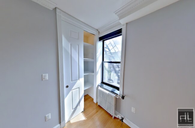 Foto del edificio - East 5th Street