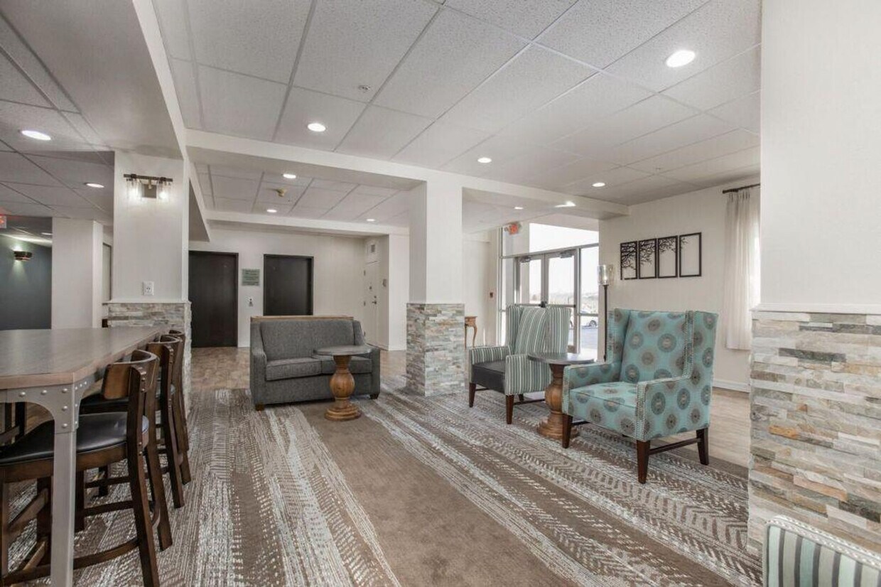 Foto principal - 245 Jess-Jo Pkwy