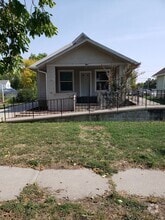 Building Photo - 1109 S 3rd St