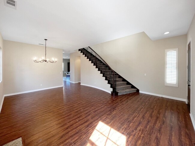 Foto del edificio - Gorgeous 5B 4.5BA Home w/ AC and In-Law Su...