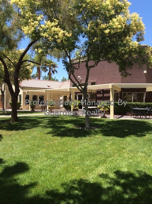 Building Photo - 7885 W Flamingo Rd