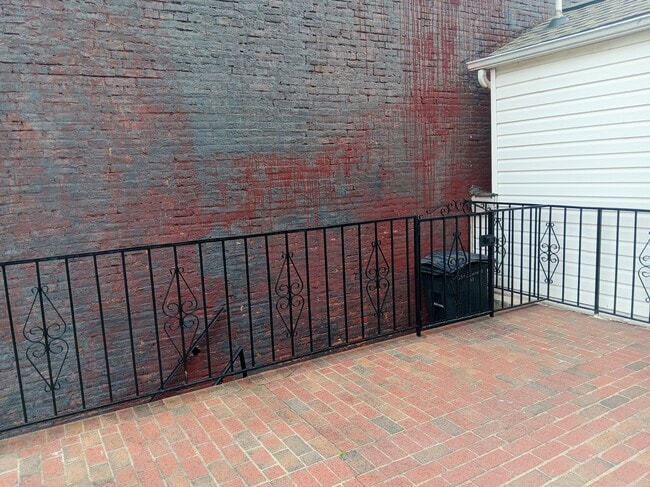 secured by Gate - 254 S Exeter St