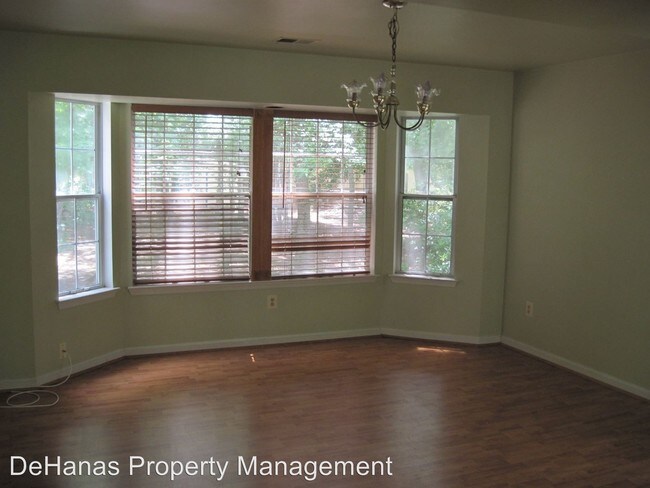Building Photo - 6557 Lion Ct