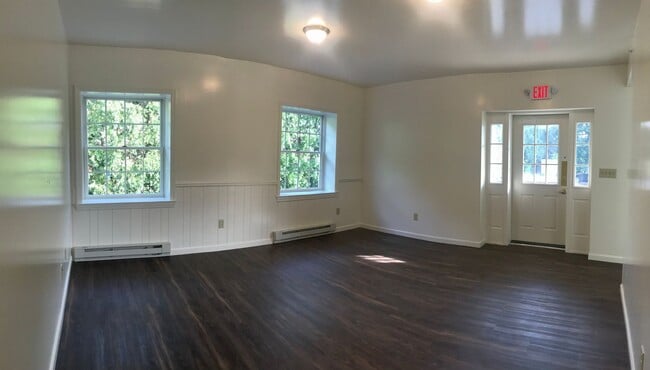 Foto del edificio - 145 N Gill St
