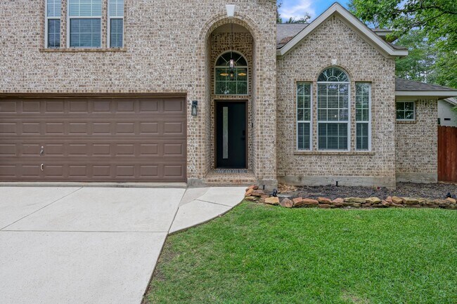 Foto del edificio - 3215 Canterbury Ln