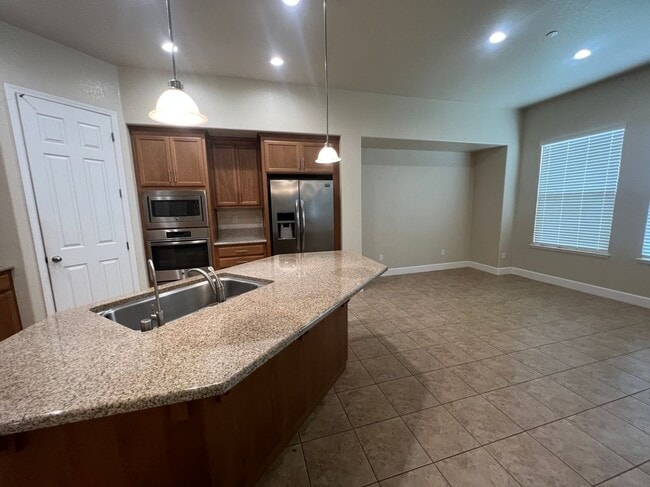 Building Photo - 1023 Harvest Mill Dr