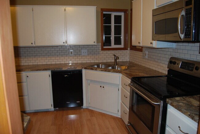 Foto del edificio - Charming & Well-Maintained Single-Story Home in McMinnville