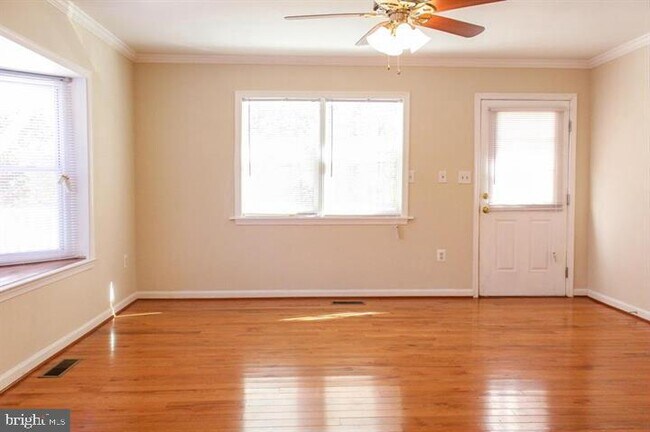 Foto del edificio - 22425 Point Lookout Rd