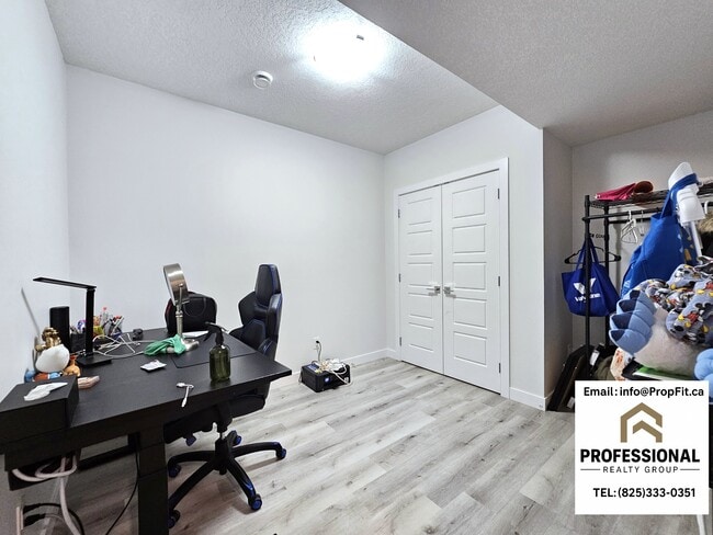 Building Photo - 8020 Kiriak Link SW