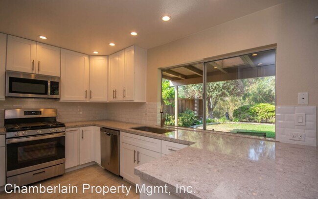 Building Photo - 3 br, 2 bath House - 4325 Trieste Dr