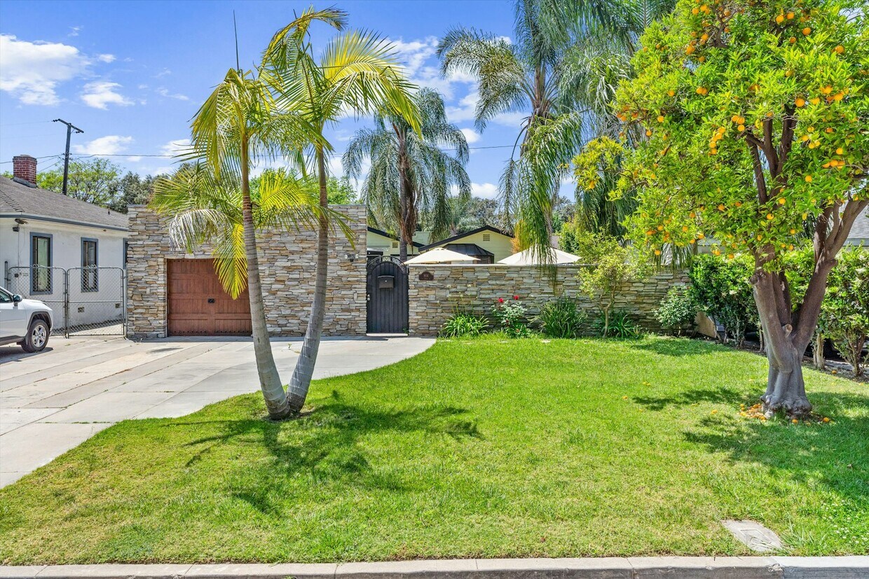 Foto principal - 904 North Lowell Street