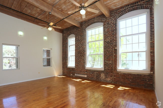 3BR,2BA-Apartment - Saxapahaw Rivermill Apartments