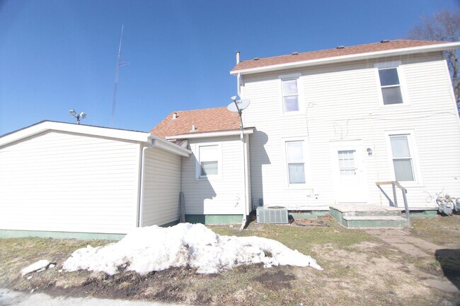 Building Photo - QCA4626