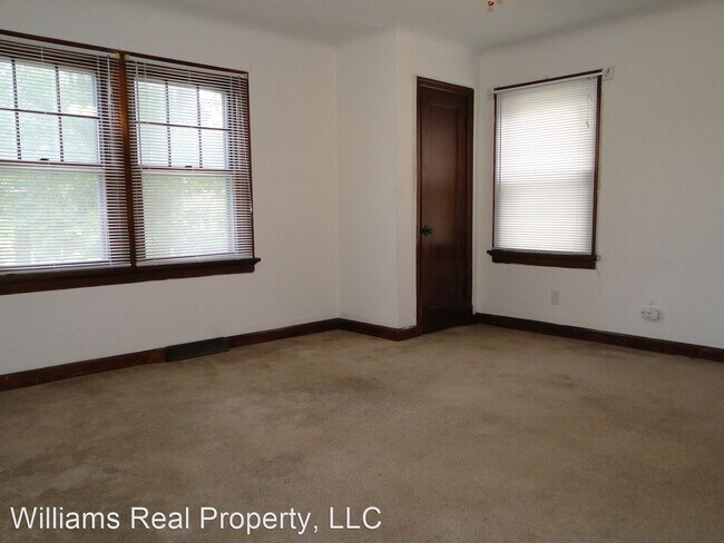 Foto del edificio - 2 br, 1 bath House - 809 East 5th Street