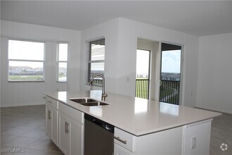 Building Photo - 5686 Melbourne Ct