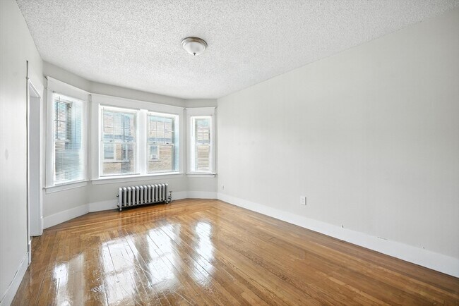 Foto del edificio - 91 Sumner Ave