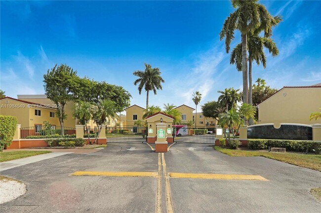 Building Photo - 12645 SW 91st St