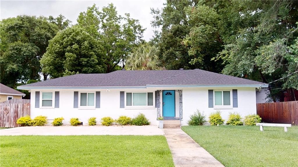 Primary Photo - 2610 Walton Ave