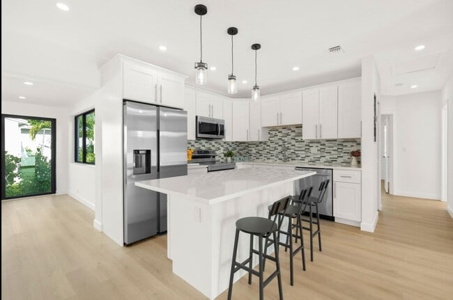 Building Photo - 1901 Northridge Rd