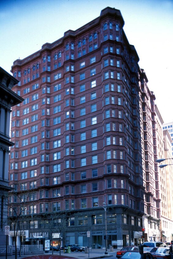 The Chemical Building Apartments in Saint Louis, MO