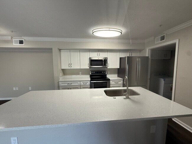 Foto del edificio - 705 Boardwalk Dr