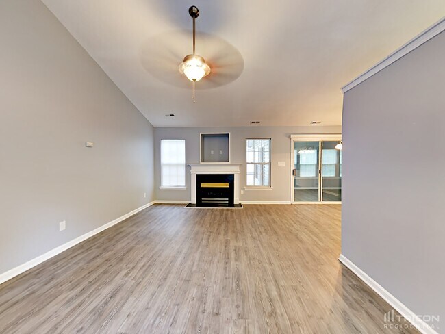 Foto del edificio - 1613 Bear Brook Dr