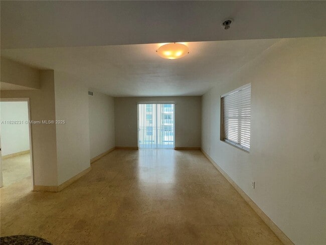 Building Photo - 7280 SW 89th St