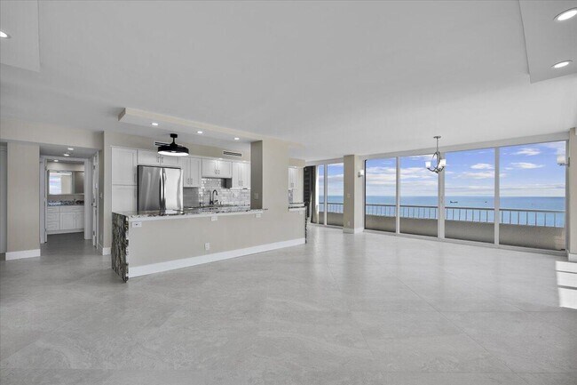 Foto del edificio - 5540 N Ocean Dr