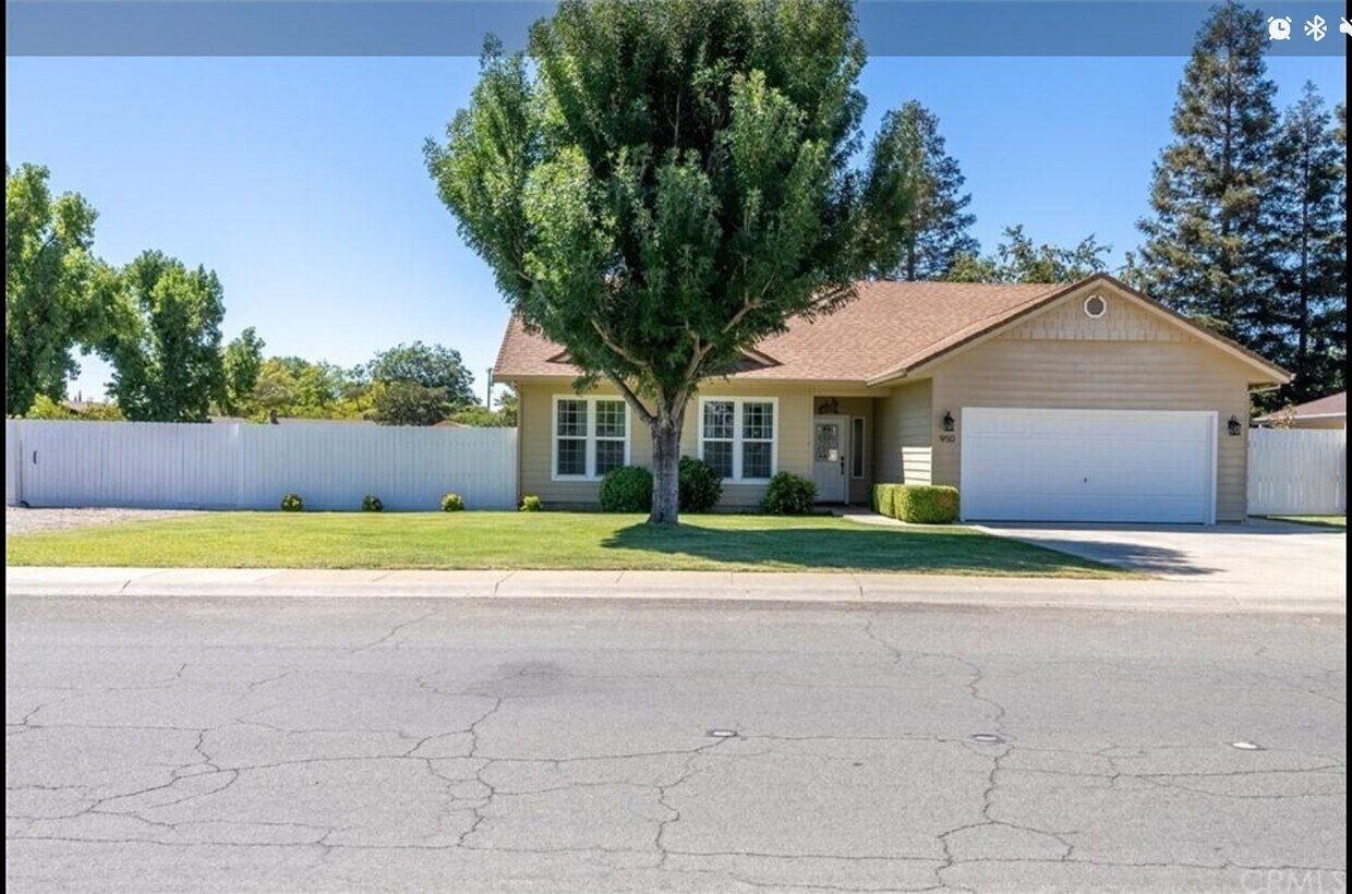 950 Green St, Willows, CA 95988 House Rental in Willows, CA