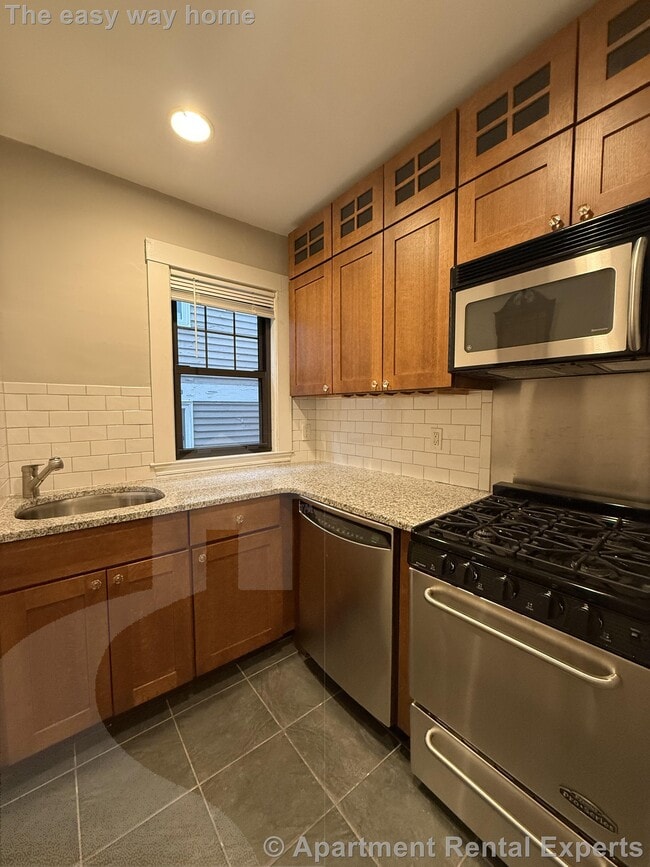 Photo - 13 Story St Apartment