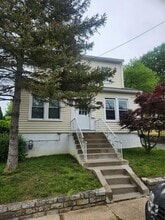 Building Photo - 10 Forest Ave