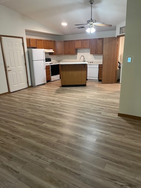 Primary Photo - Covington Court Apartments