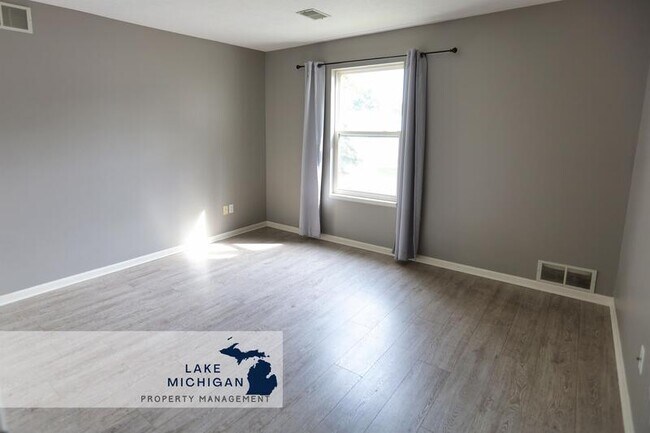 Foto del edificio - 3075 Poplar Creek Dr SE