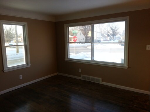 Building Photo - 18014 Stephens Dr