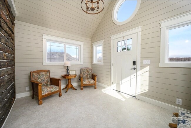 Building Photo - 4650 Bodenburg Loop