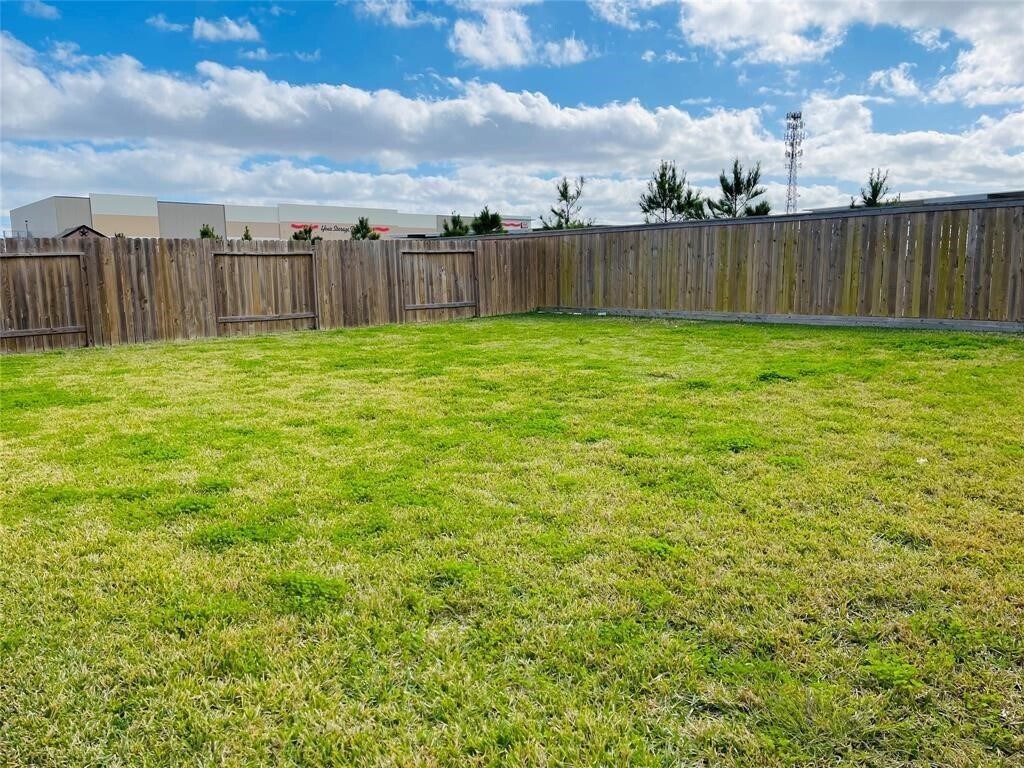 Foto del edificio - 21335 Cypress Live Oak Dr