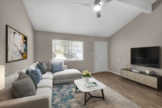 Building Photo - The Reserve at Pensacola