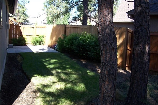 Building Photo - 3 br, 2 bath House - 19826 SW Villano Place