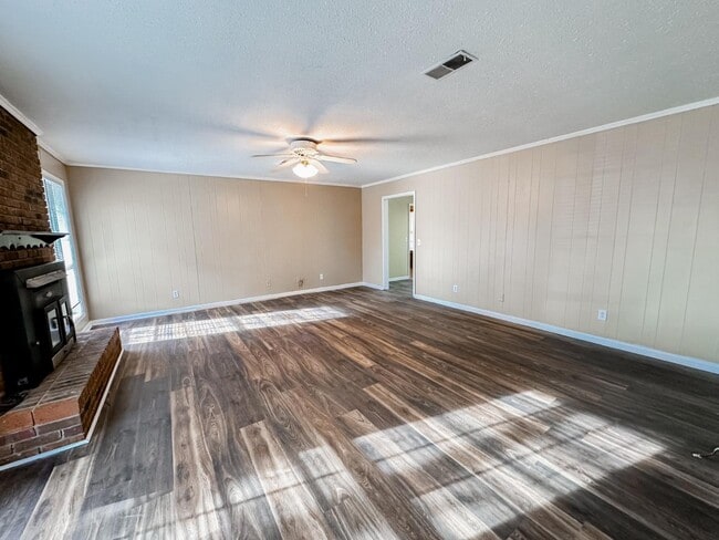 Photo - 99 Gardenia Dr House