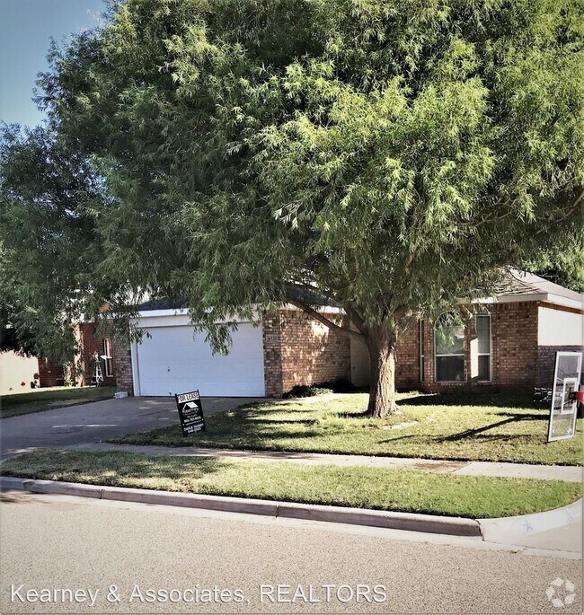 Day Estates Apartments under 2,000 Lubbock, TX 3 Rentals