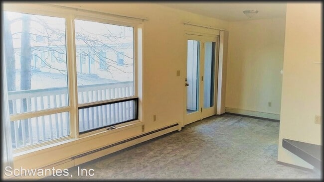 Building Photo - 2205 Eureka St