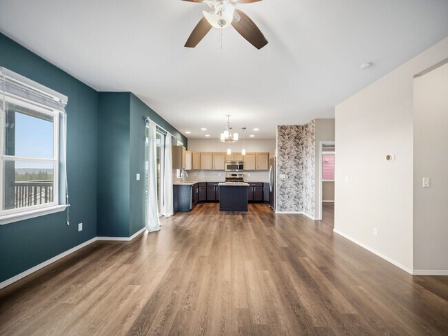 Foto del edificio - Charming North Spokane Home in a Quiet Neighborhood ? Limited-Time Move-In Special: Half Off Your...