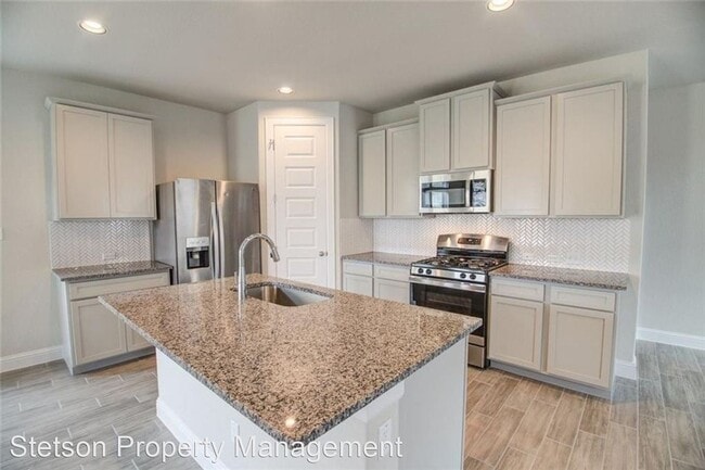 Foto del edificio - 5 br, 2.5 bath House - 344 Gaida Loop